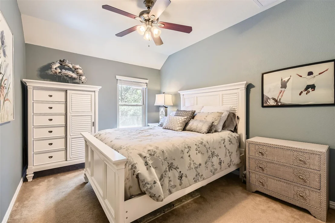 Photo of 7803 Huddleston LN