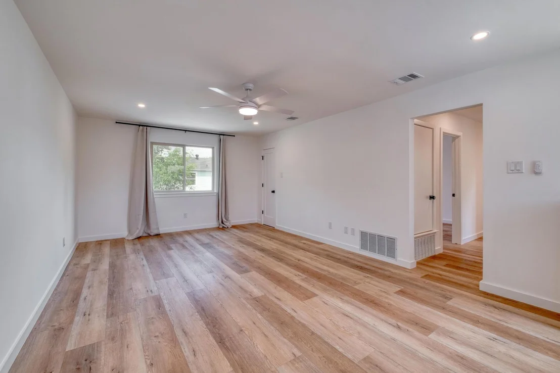 Photo of 7806 Keswick