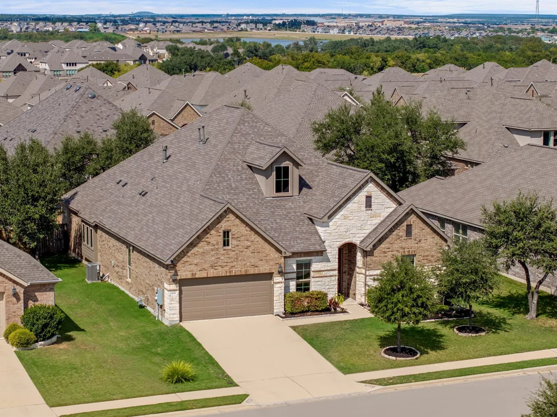 Photo of 2021 Bear Creek DR