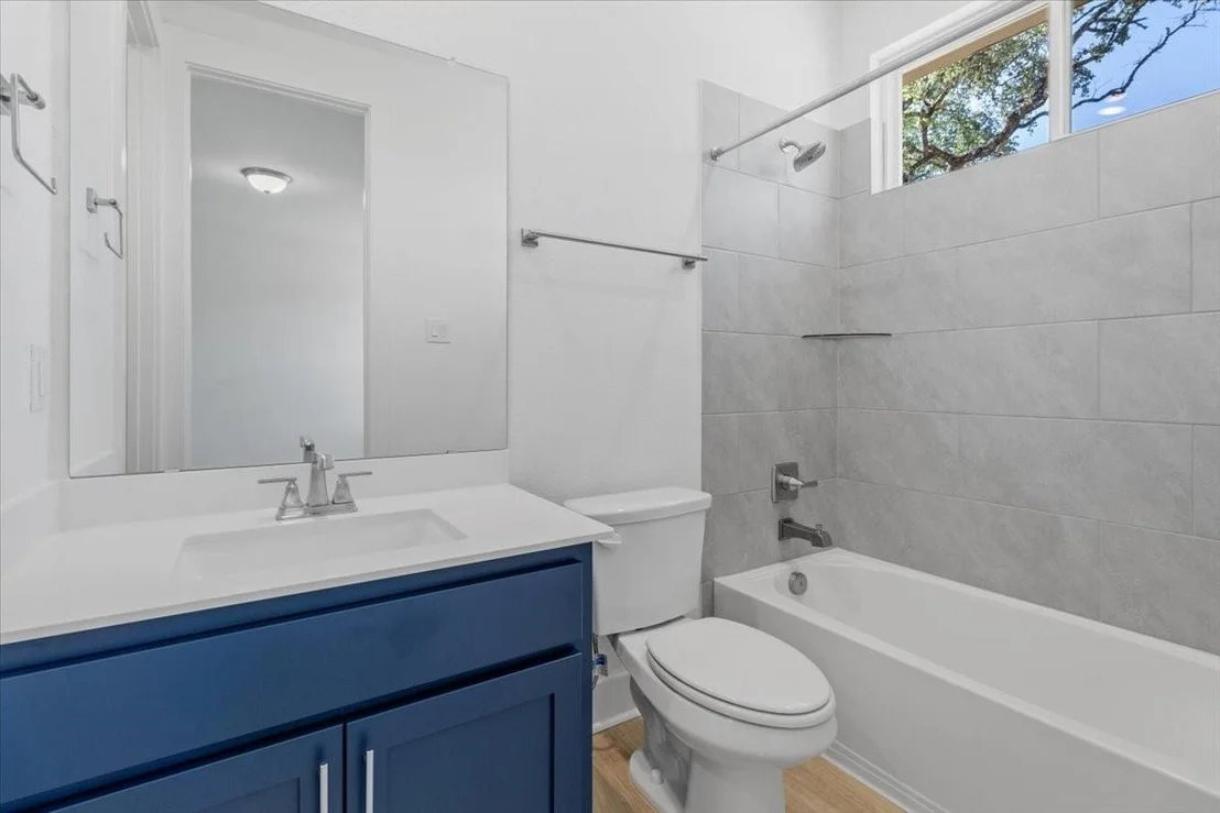 Photo of 2325 Beebalm ST