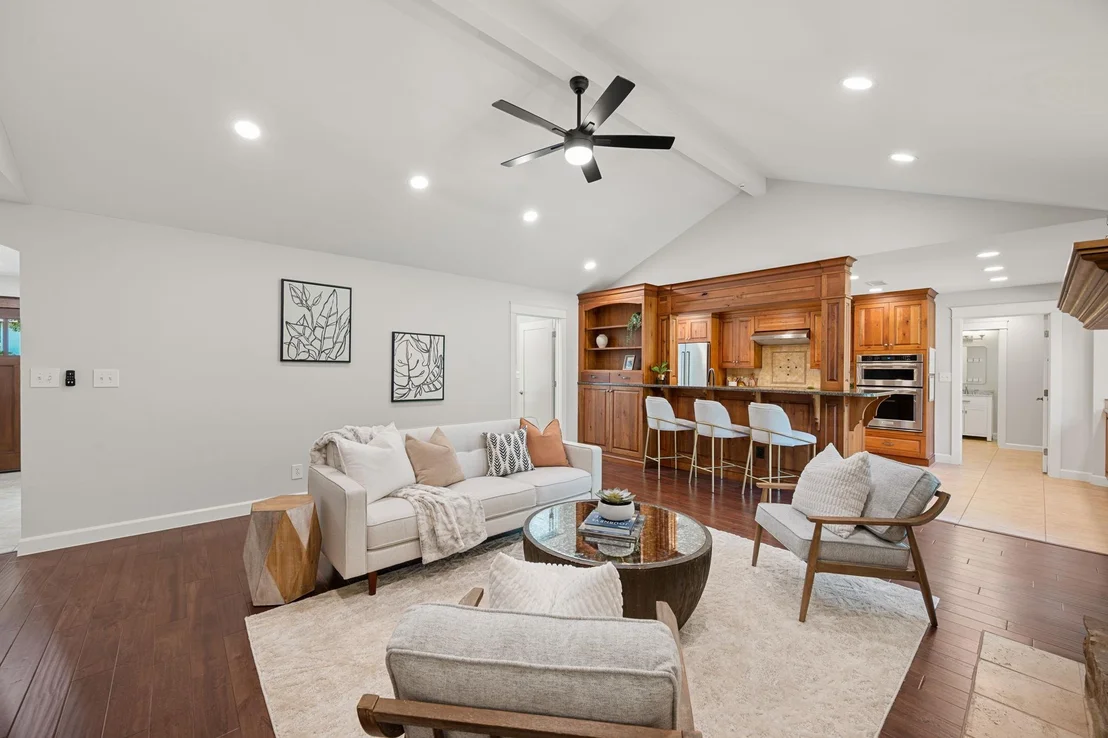 Photo of 11924 Brookwood CIR