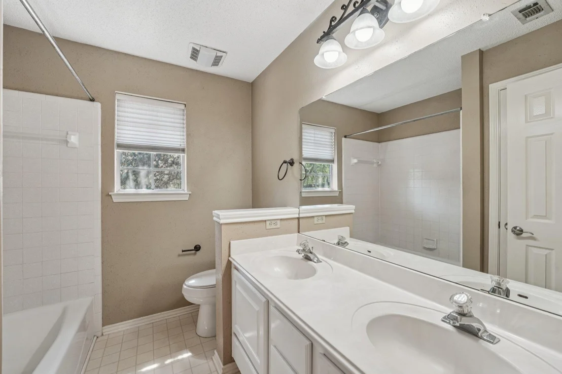 Photo of 209 Treetop WAY