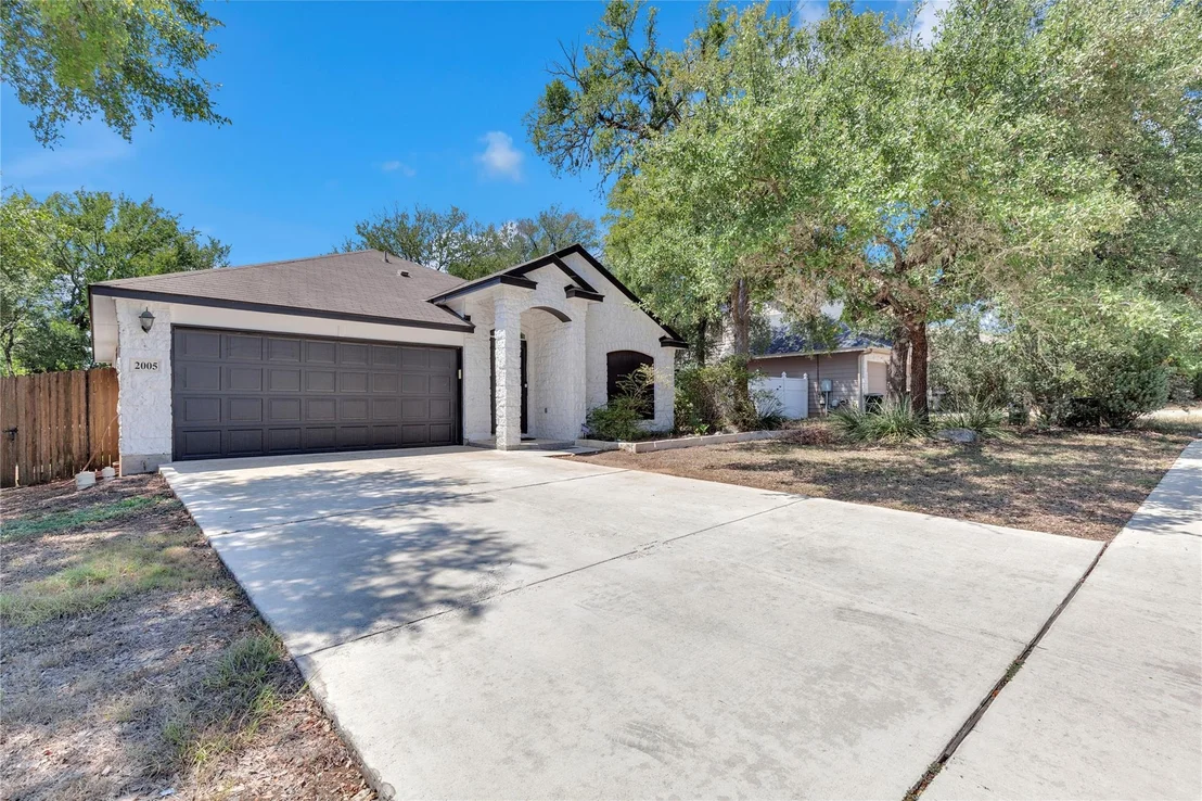 Photo of 2005 Ridge View DR
