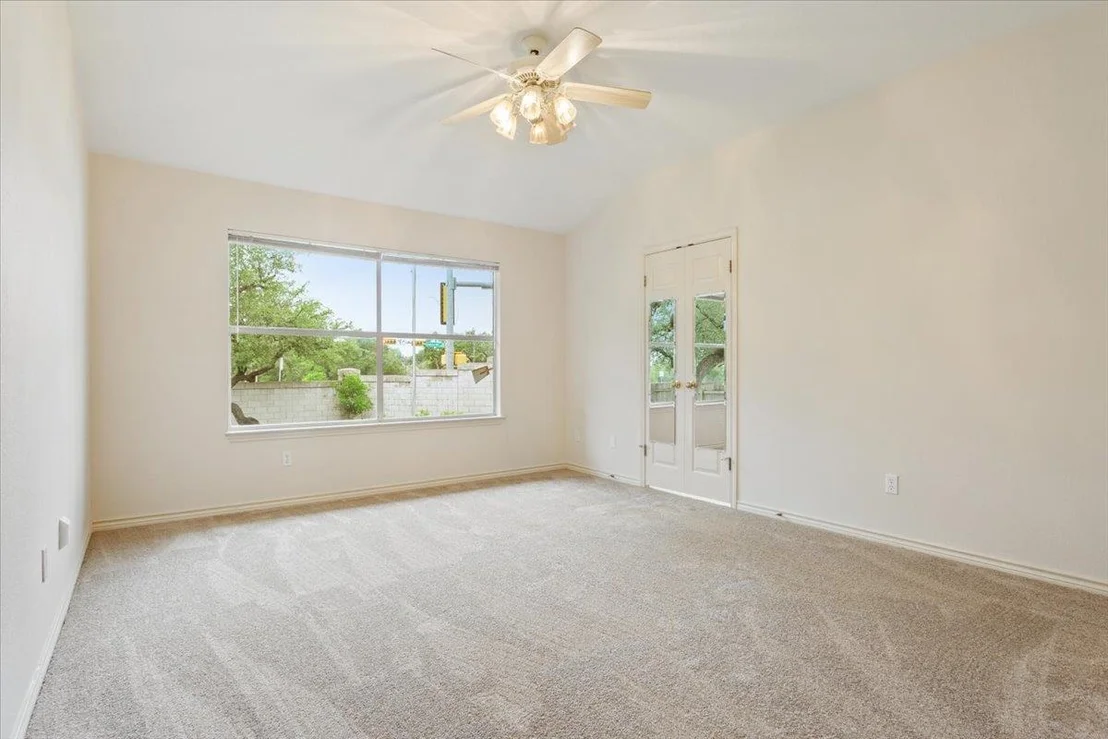 Photo of 2601 Grist LN