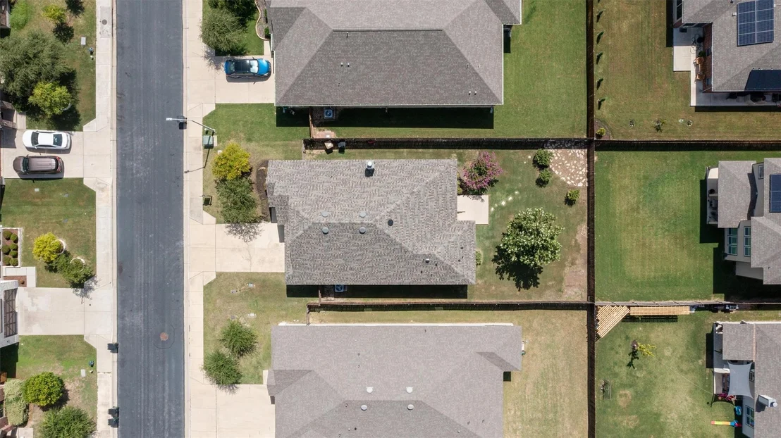 Photo of 330 Reunion LN