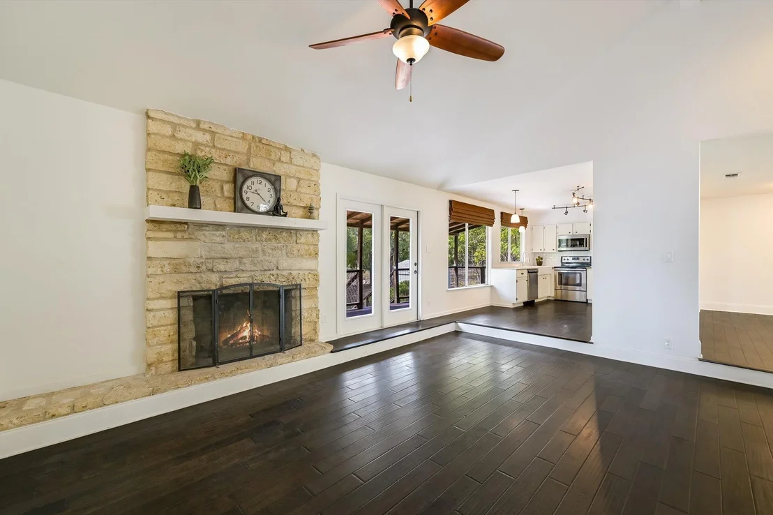 Photo of 8806 El Rey BLVD