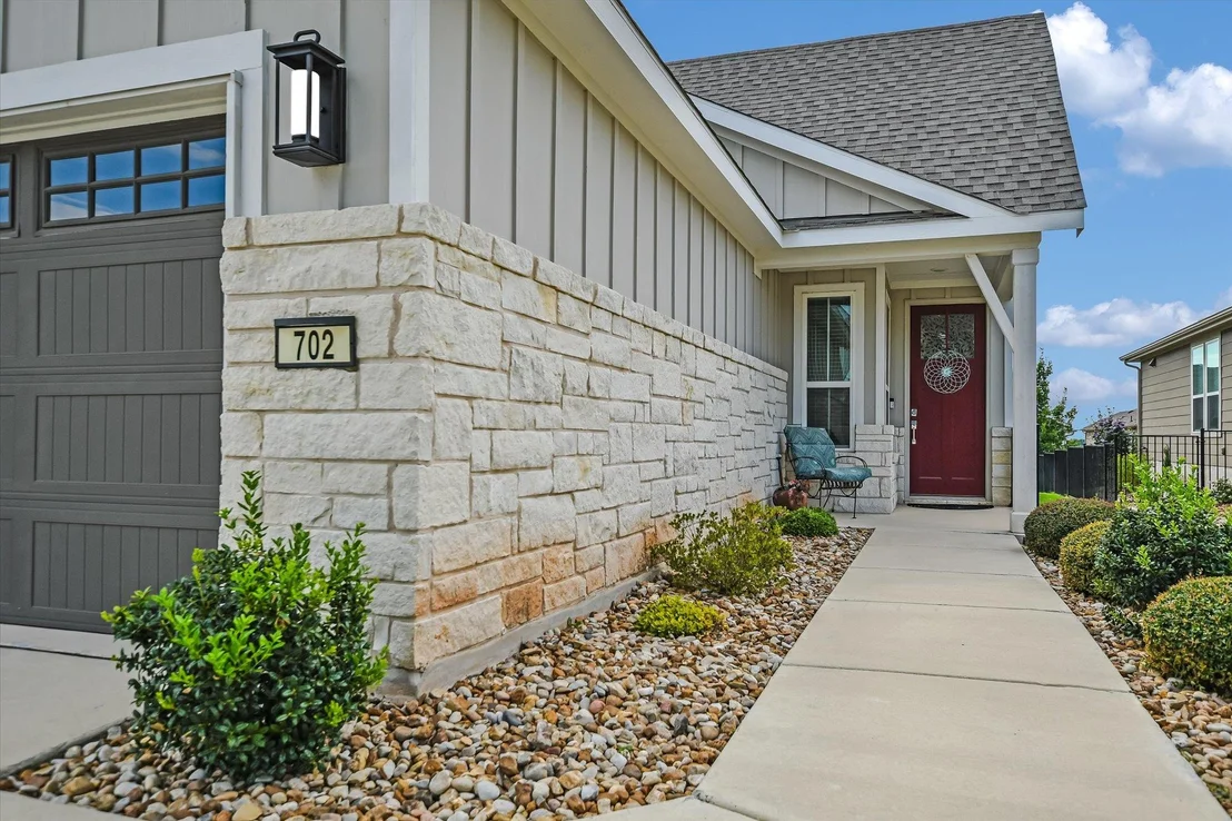 Photo of 702 Kitty Hawk RD