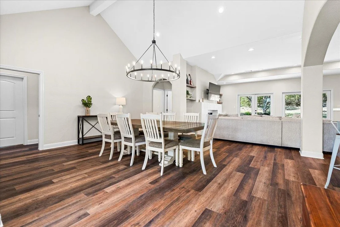 Photo of 10621 W Cave LOOP