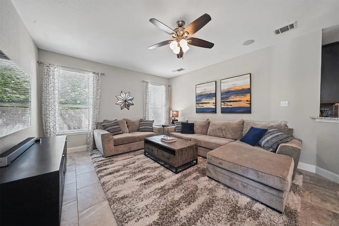 Photo of 1700 Clay LN