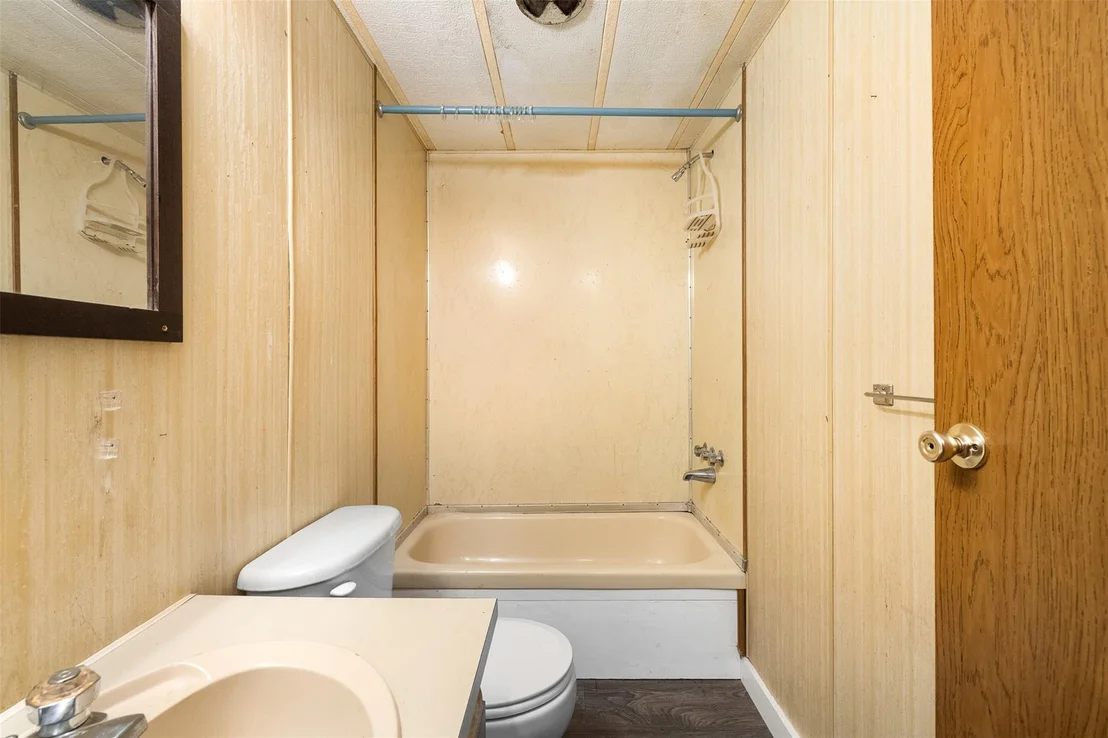 Photo of 214 Oak Park Two
