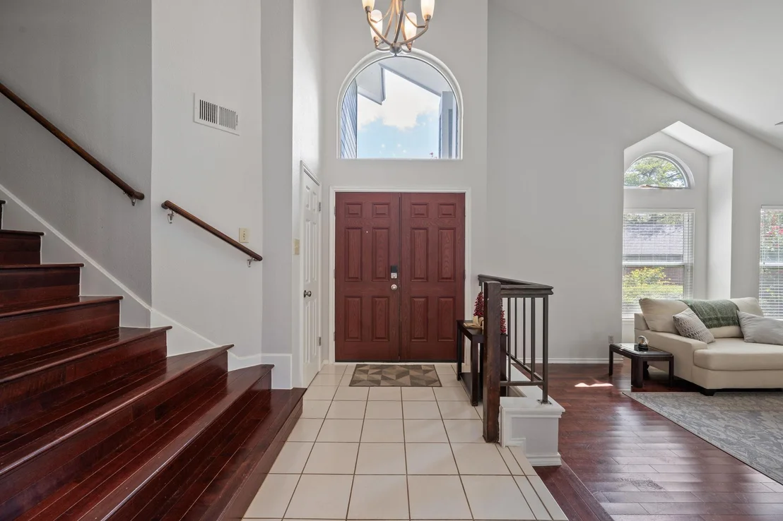 Photo of 12601 Oro Valley CV