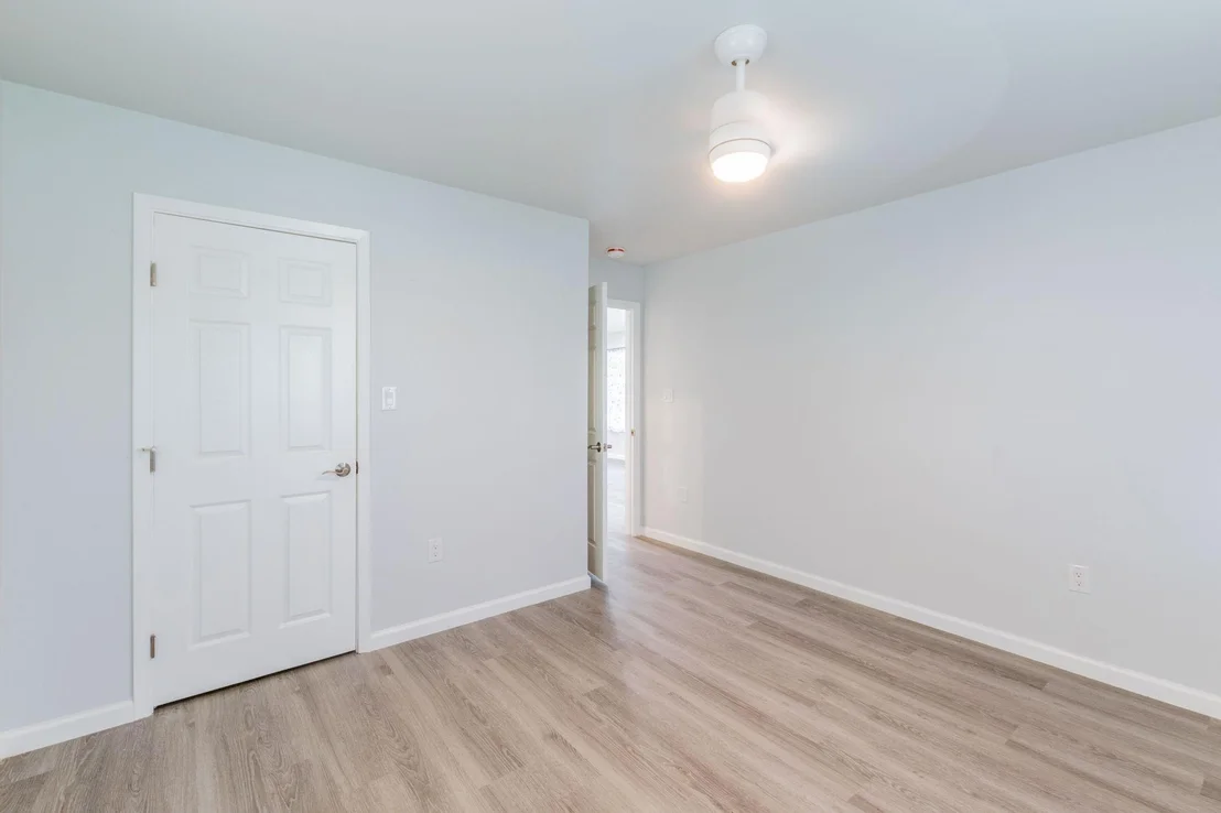 Photo of 501 College Ave