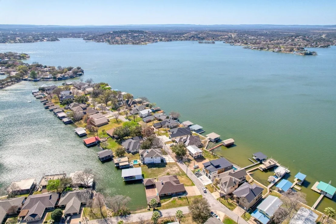 Photo of 1101 Impala DR