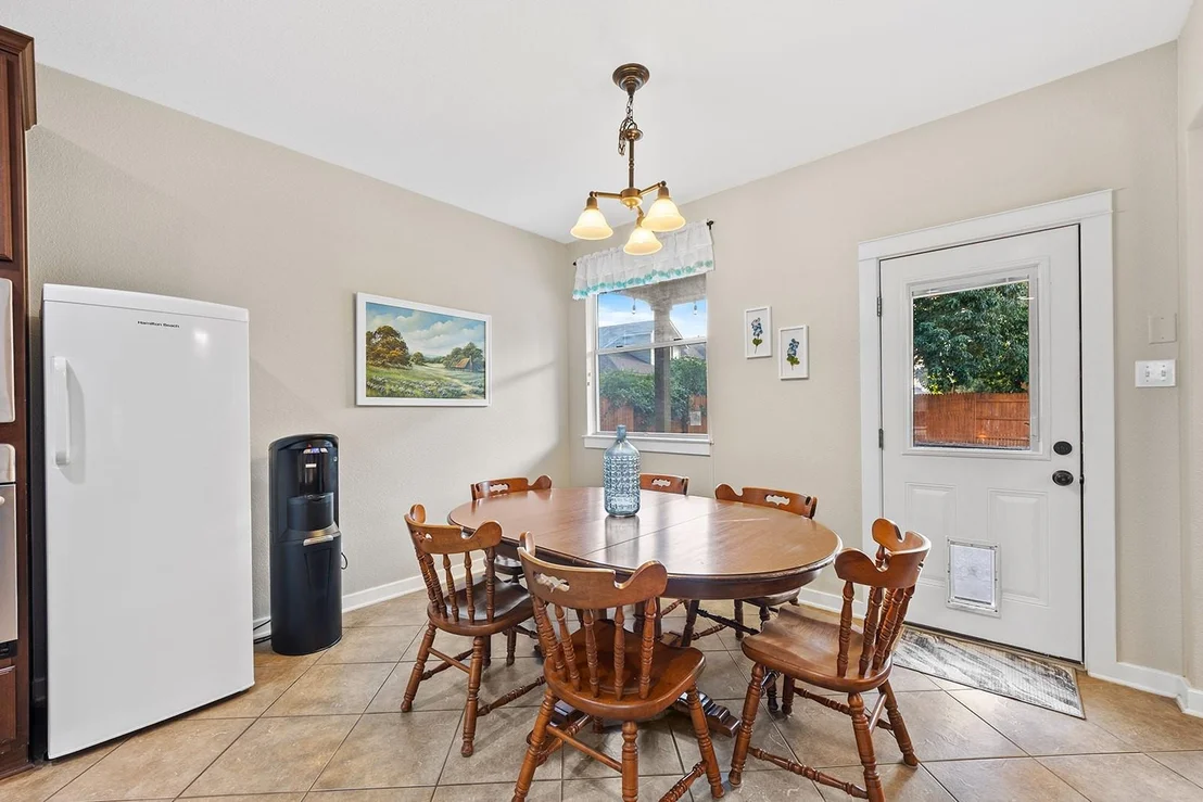 Photo of 1407 Rowan DR