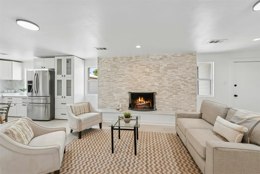 Photo of 14300 Summit View DR
