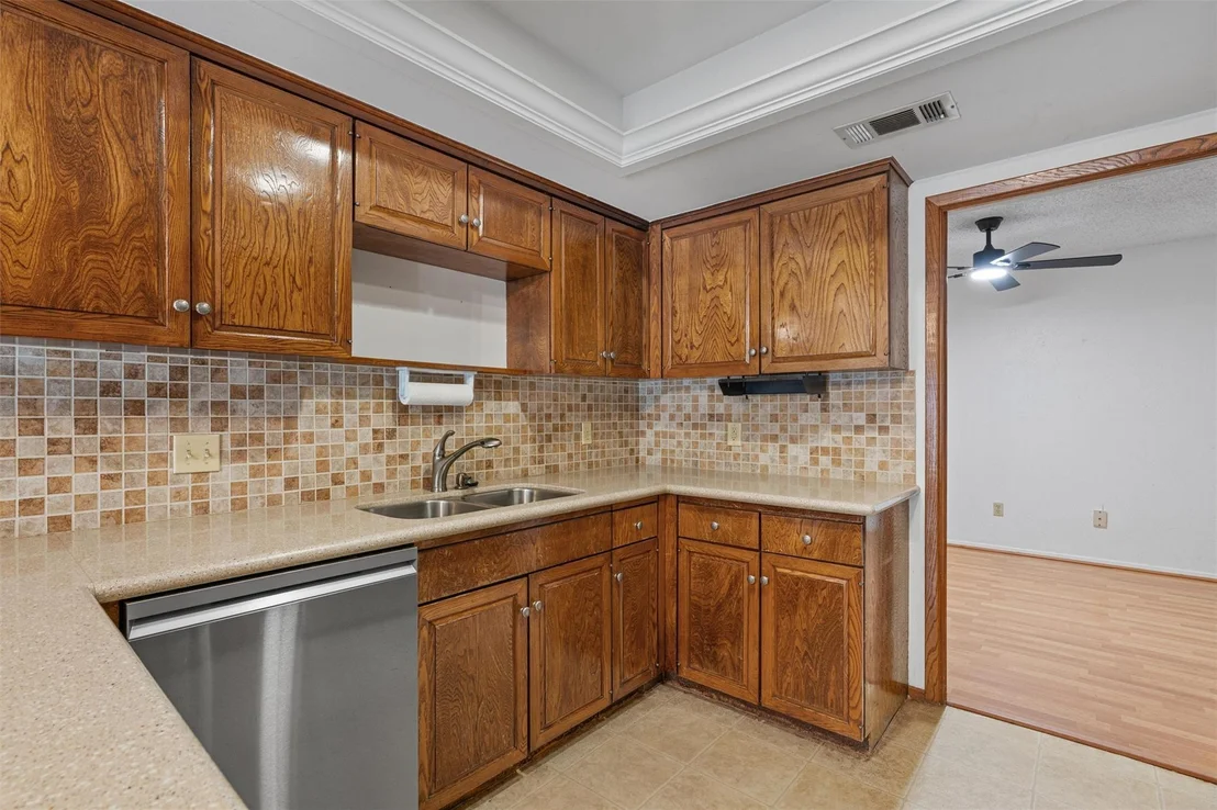 Photo of 1002 Penny LN