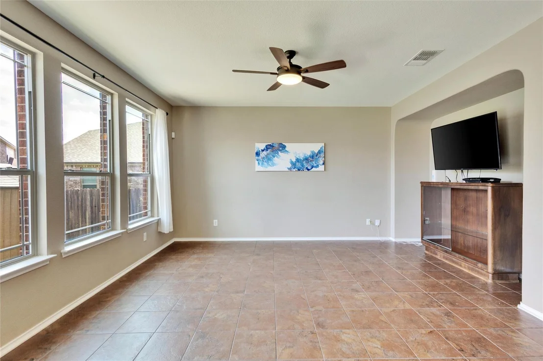 Photo of 1109 Calla Lily BLVD