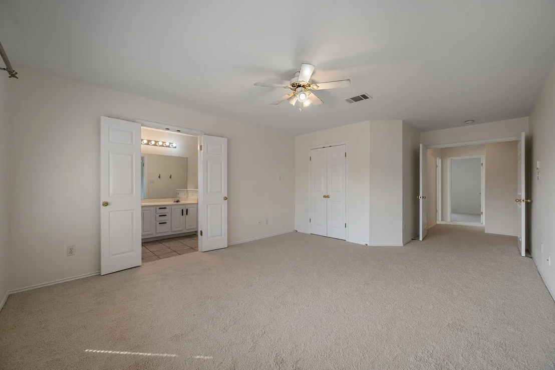 Photo of 1207 Rolling Ridge DR