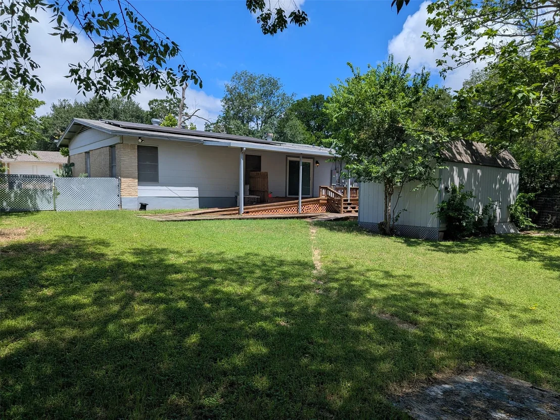 Photo of 8507 Contour DR