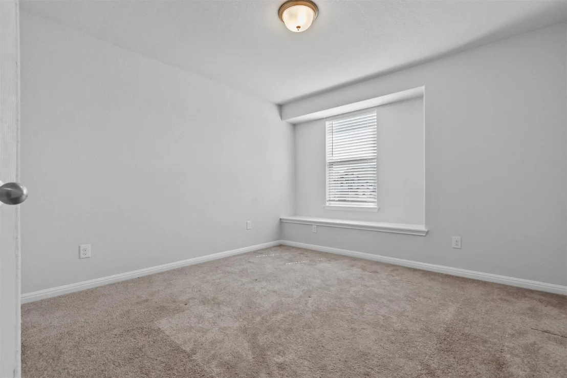 Photo of 520 Betty Ann WAY