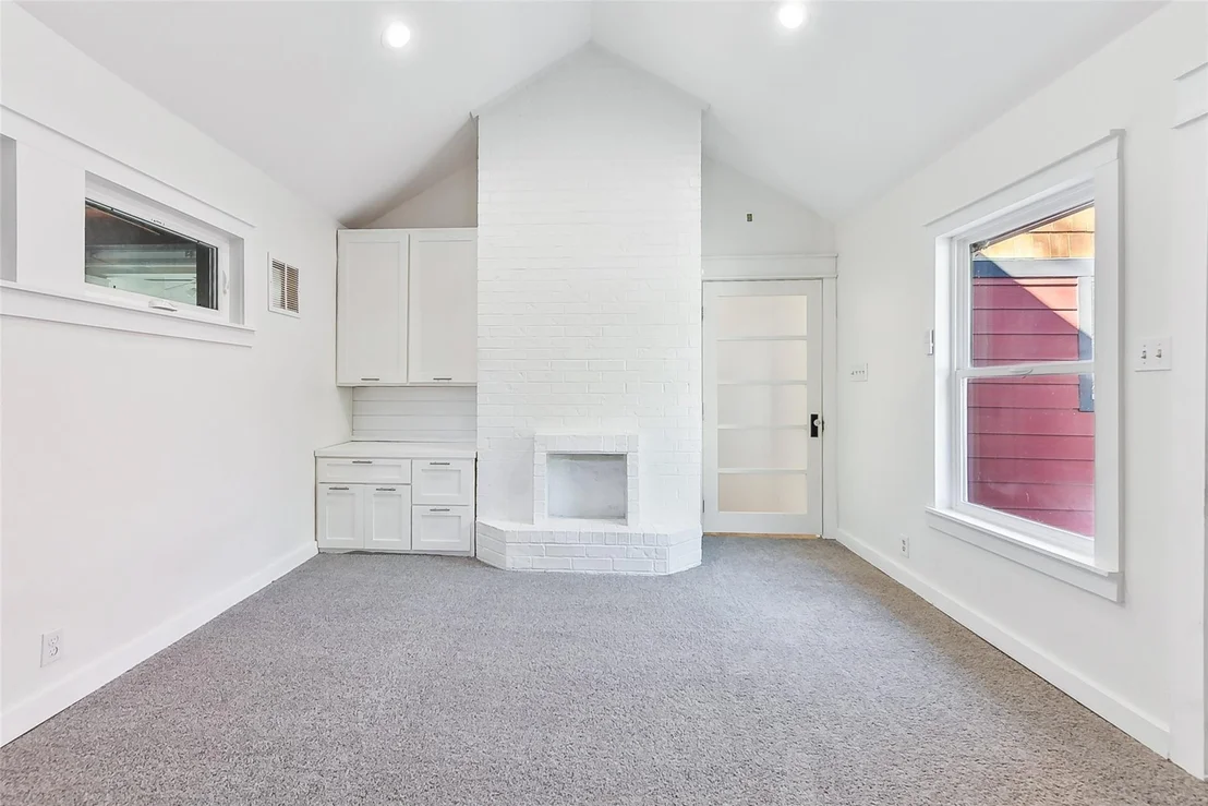 Photo of 6613 Ashland DR