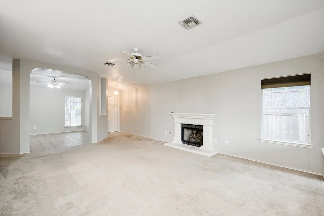 Photo of 1404 Wheatfall LN