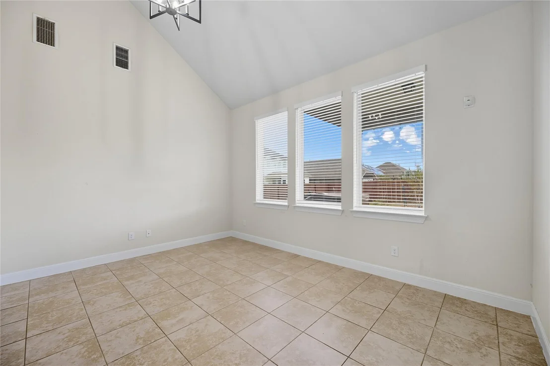 Photo of 426 Vista Gardens DR