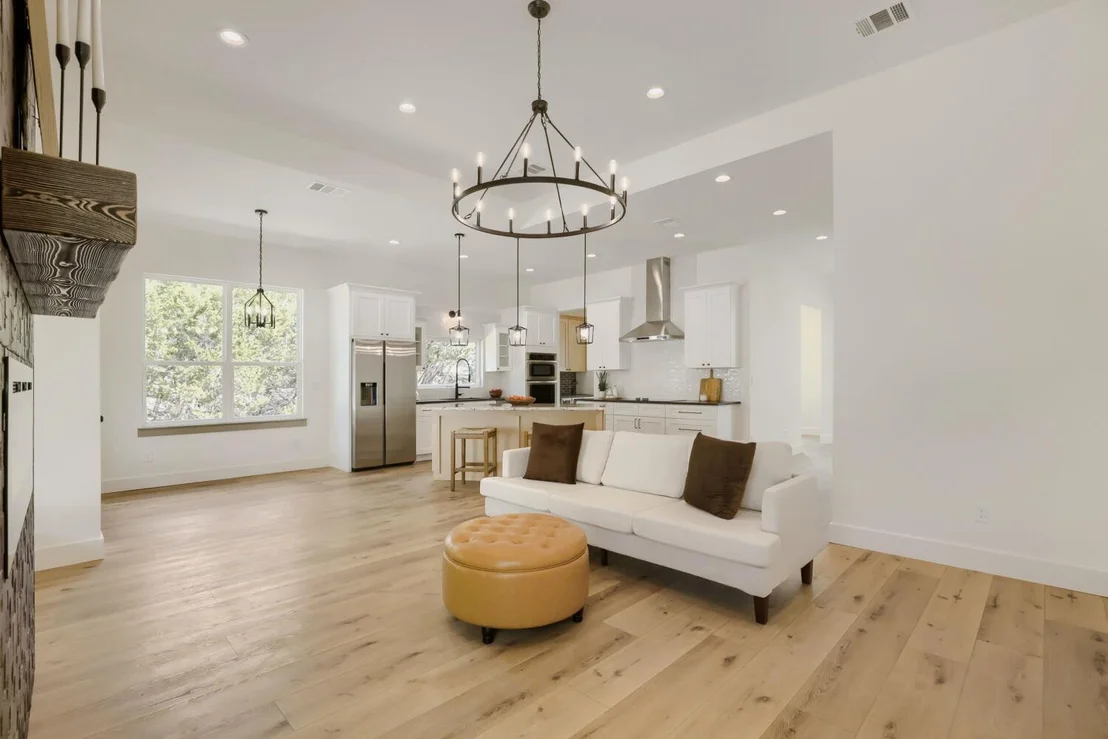 Photo of 3405 Congress Ave