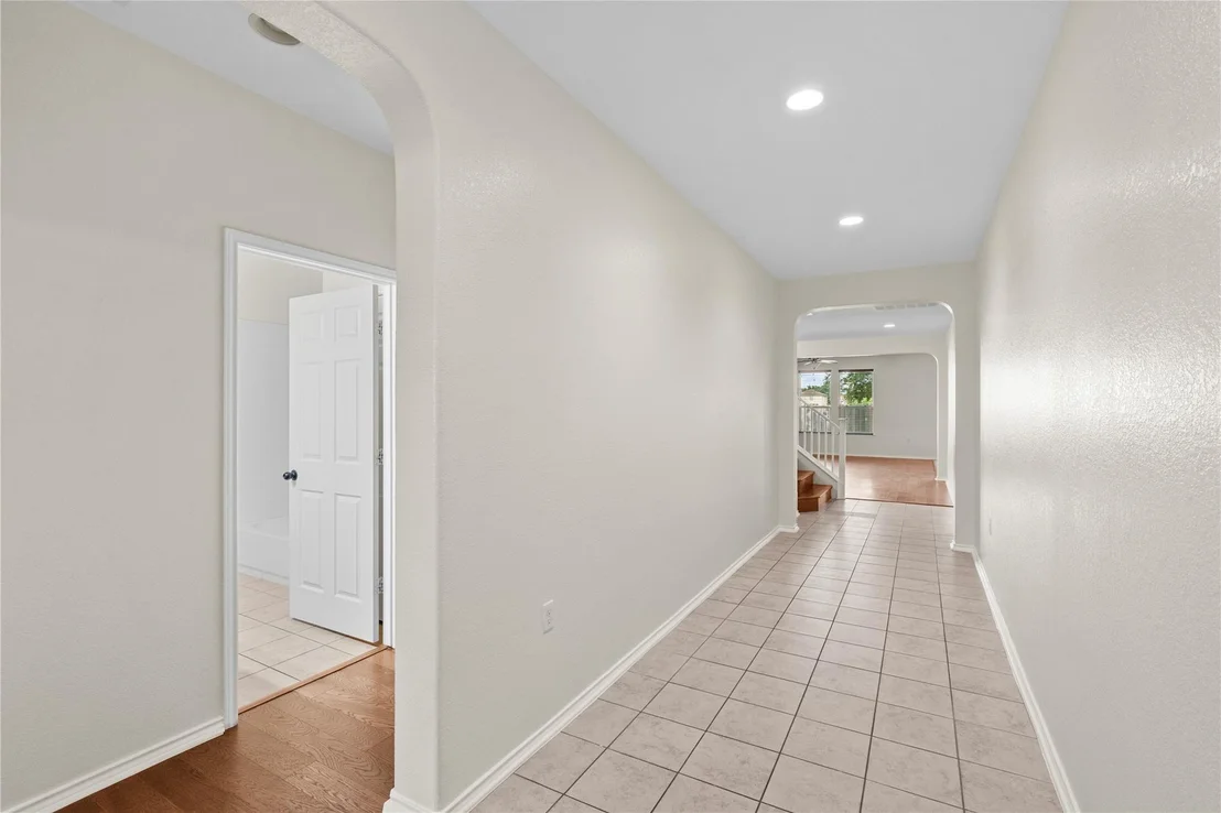 Photo of 8613 Capitol View DR