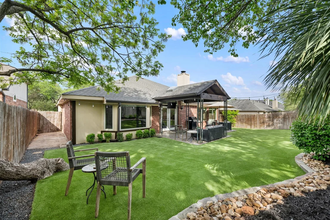 Photo of 6115 Back Bay LN