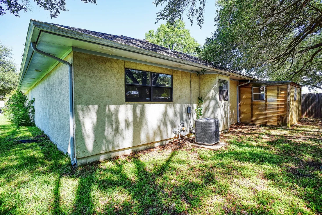 Photo of 504 Leah LN