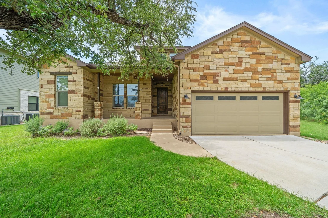 Photo of 413 Bedford DR