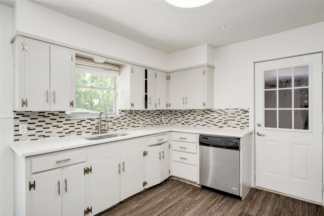 Photo of 809 Neans DR