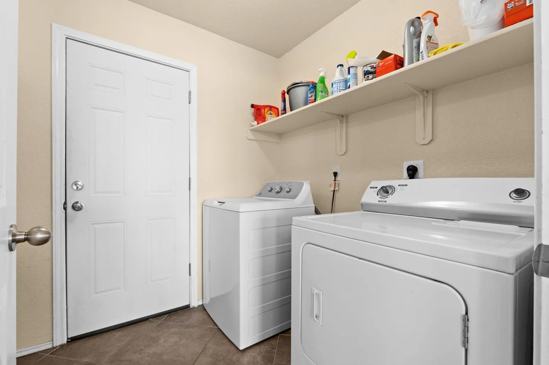 Photo of 404 Curtis DR