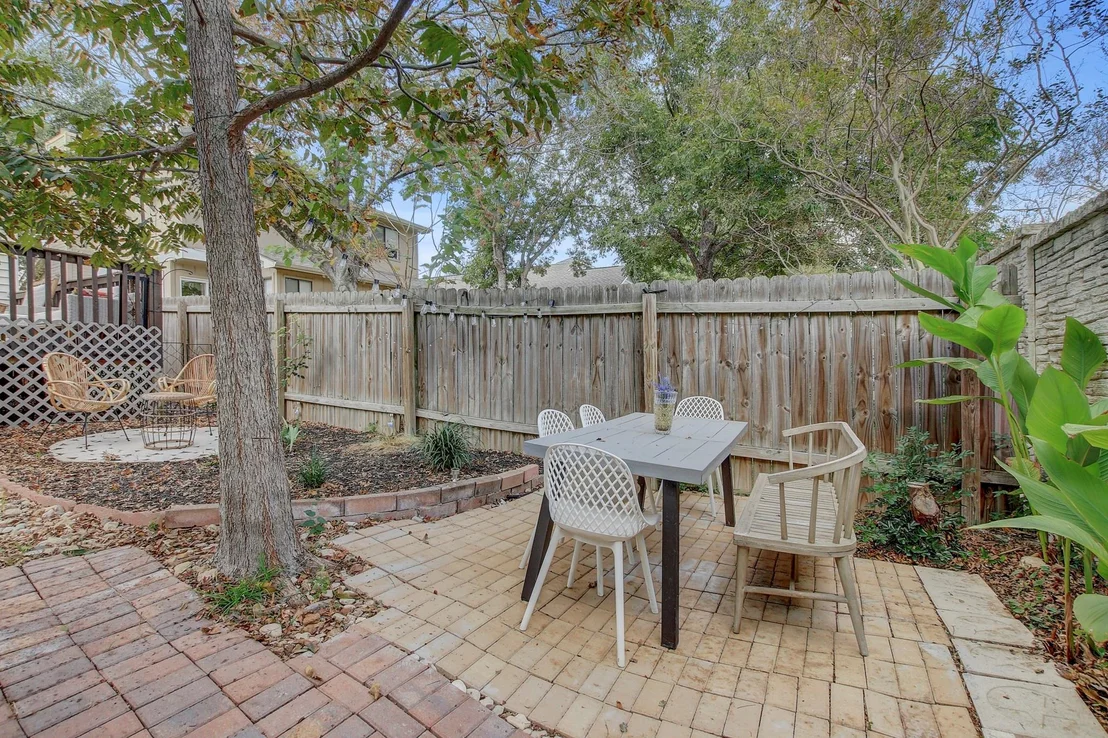 Photo of 14563 Robert I Walker BLVD
