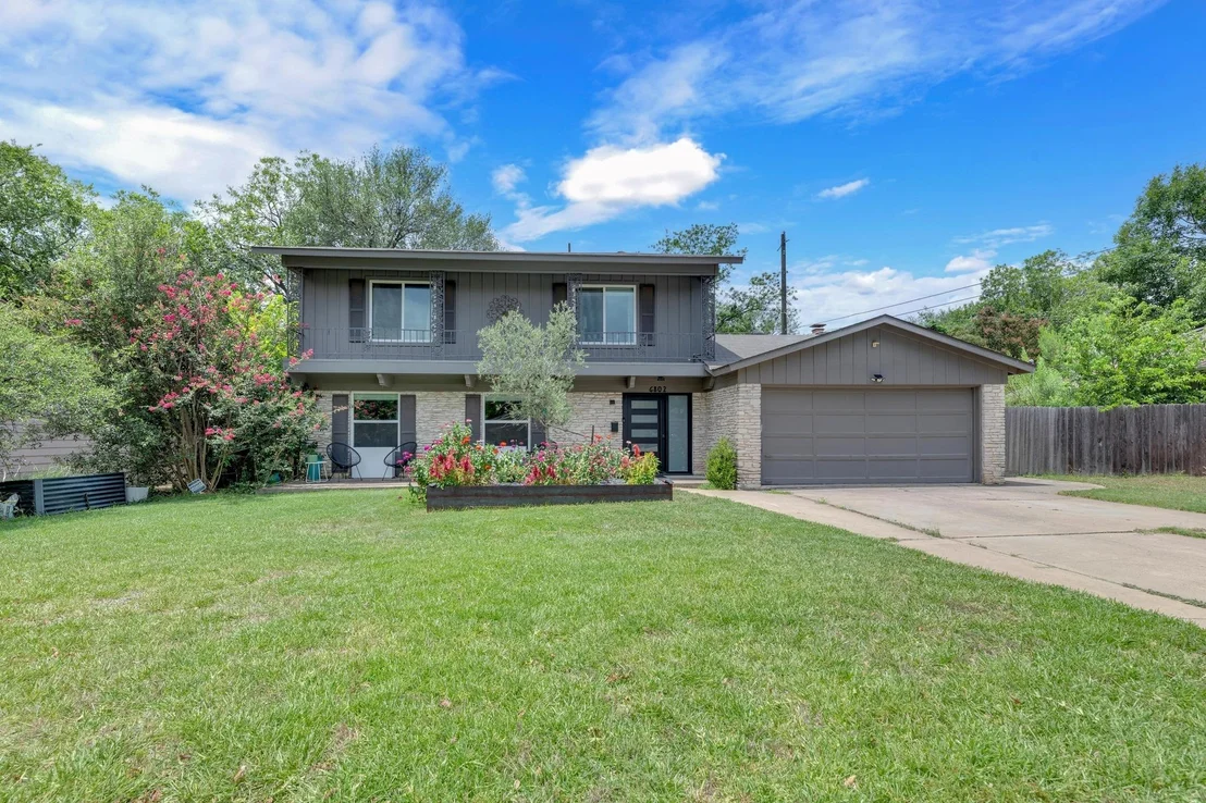 Photo of 6802 Pioneer PL