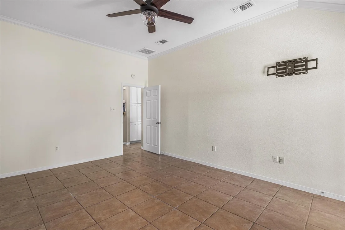 Photo of 130 Jesse James DR