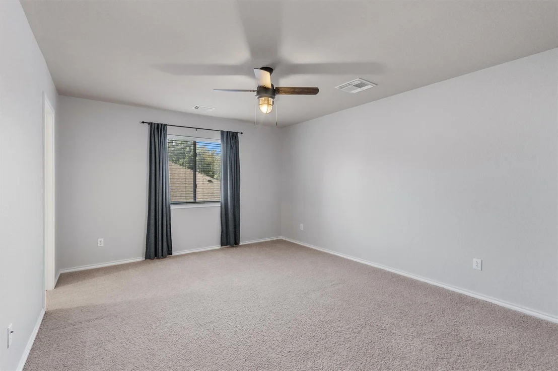 Photo of 3736 Pine Needle CIR