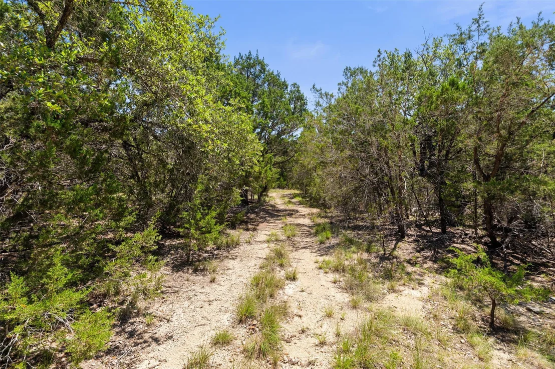 Photo of 937 Flat Creek RD