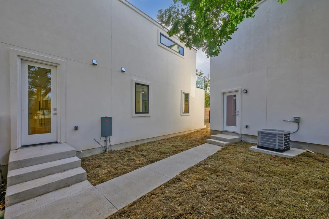 Photo of 4305 Mount Vernon DR