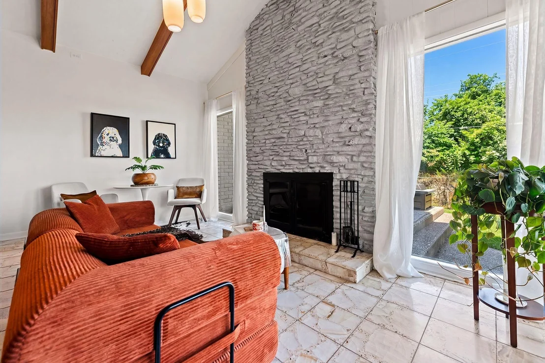 Photo of 906 Rocky Spring RD