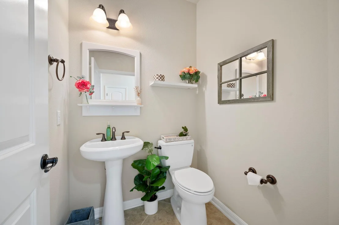Photo of 182 Emma LOOP