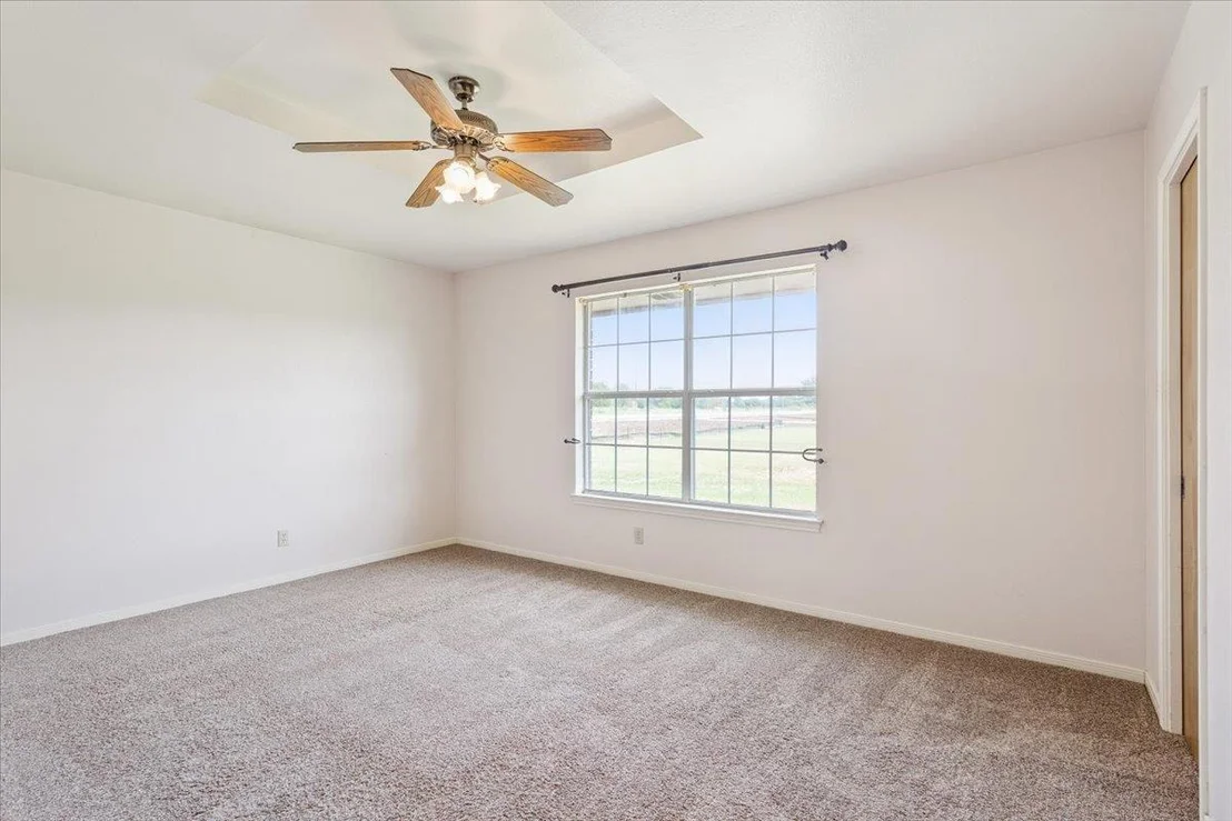 Photo of 2465 Old Waco RD