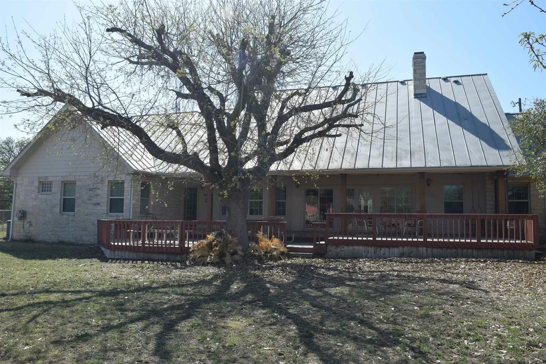 Photo of 730 S Chaparral