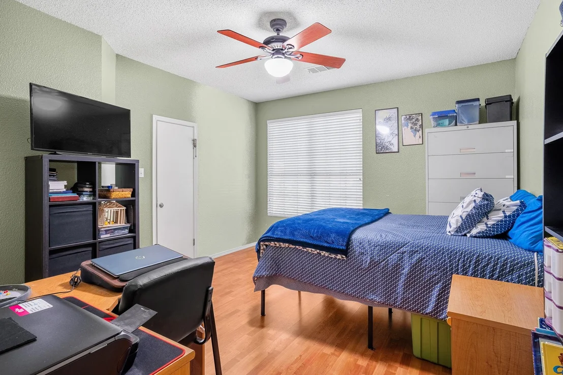 Photo of 1121 Black Locust DR