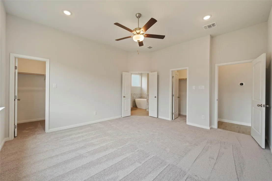 Photo of 332 Stellar Wind DR