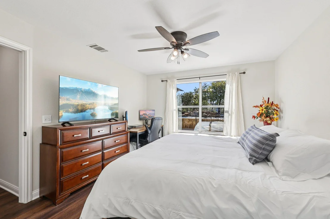Photo of 840 Scenic CIR