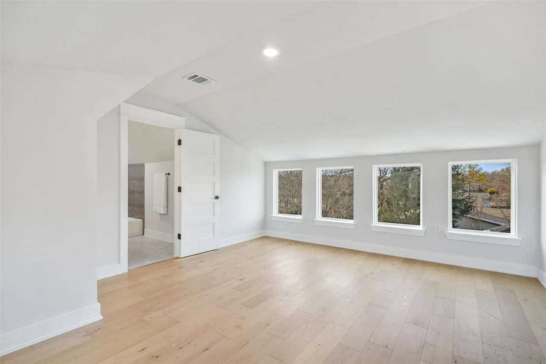 Photo of Unit 2 at 5109 Stone Gate DR