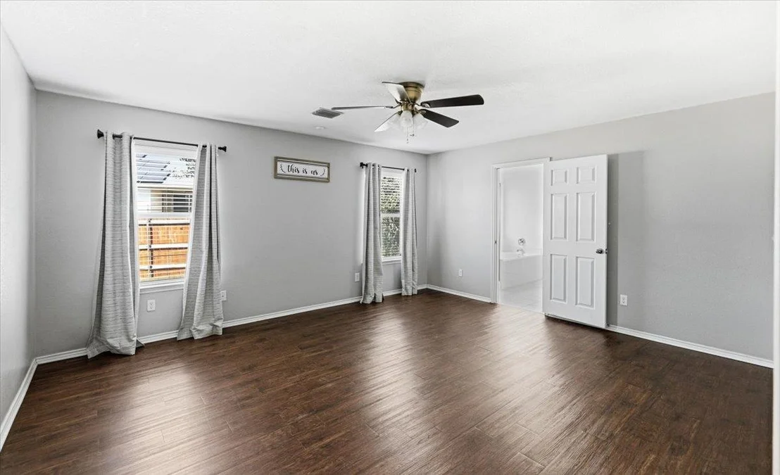 Photo of 211 Falcon LN