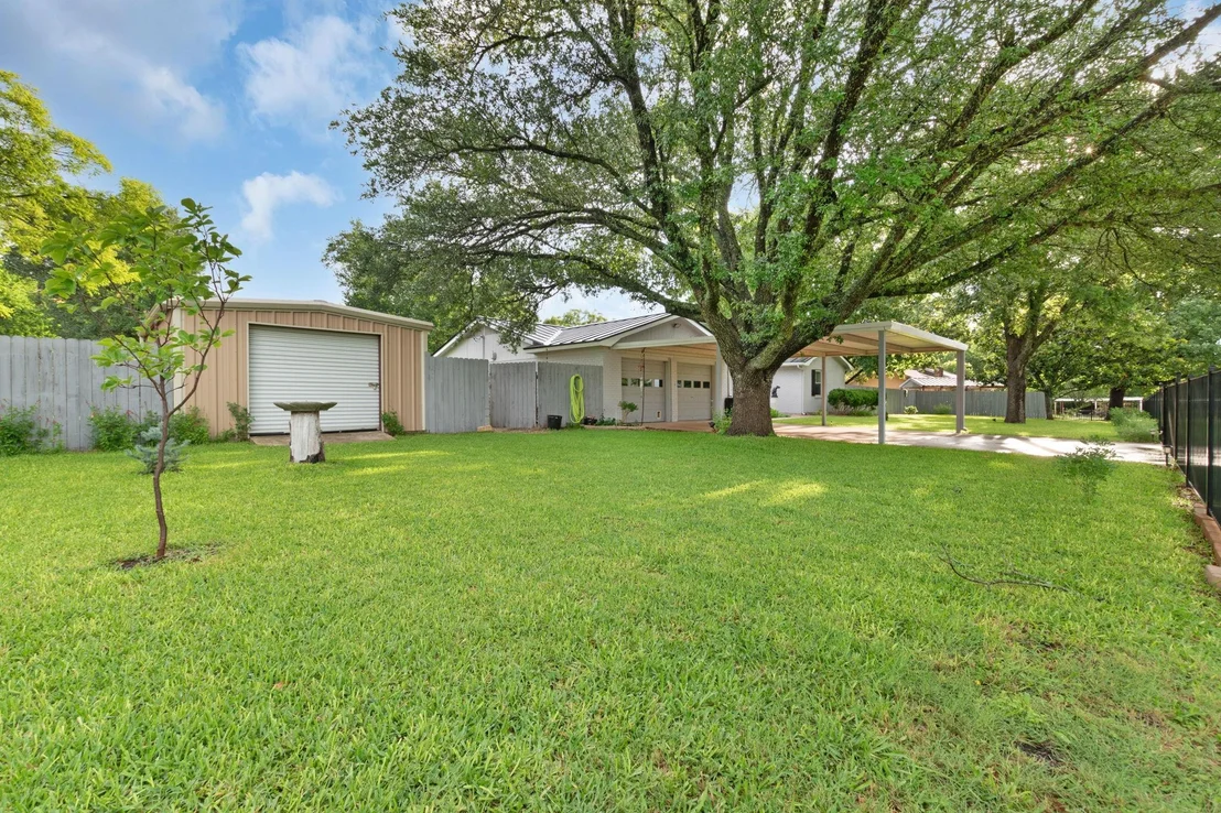 Photo of 310 Cardinal LN